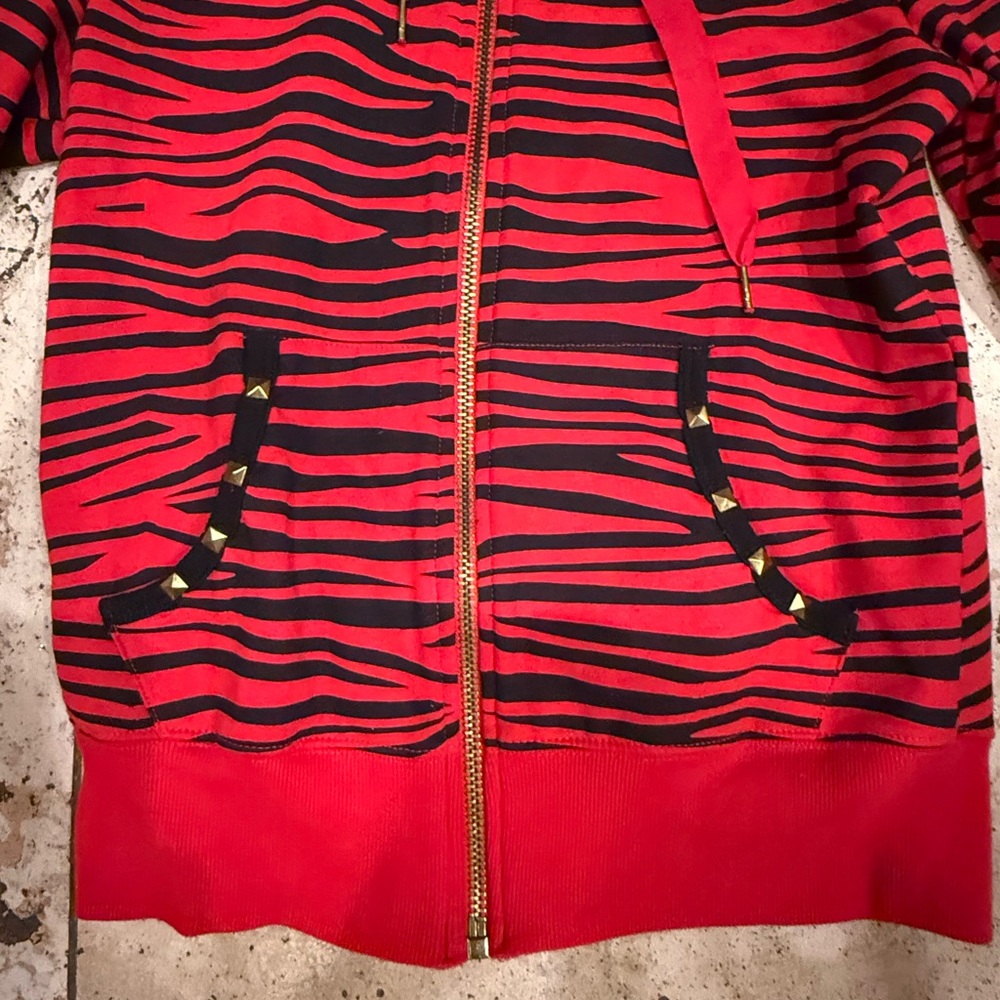 THE ABBEY DAWN EPIC RED STUDDED ZEBRA STEREO HOODIE. Rare. Iconic. Sz L. Emo - Picture 11 of 12